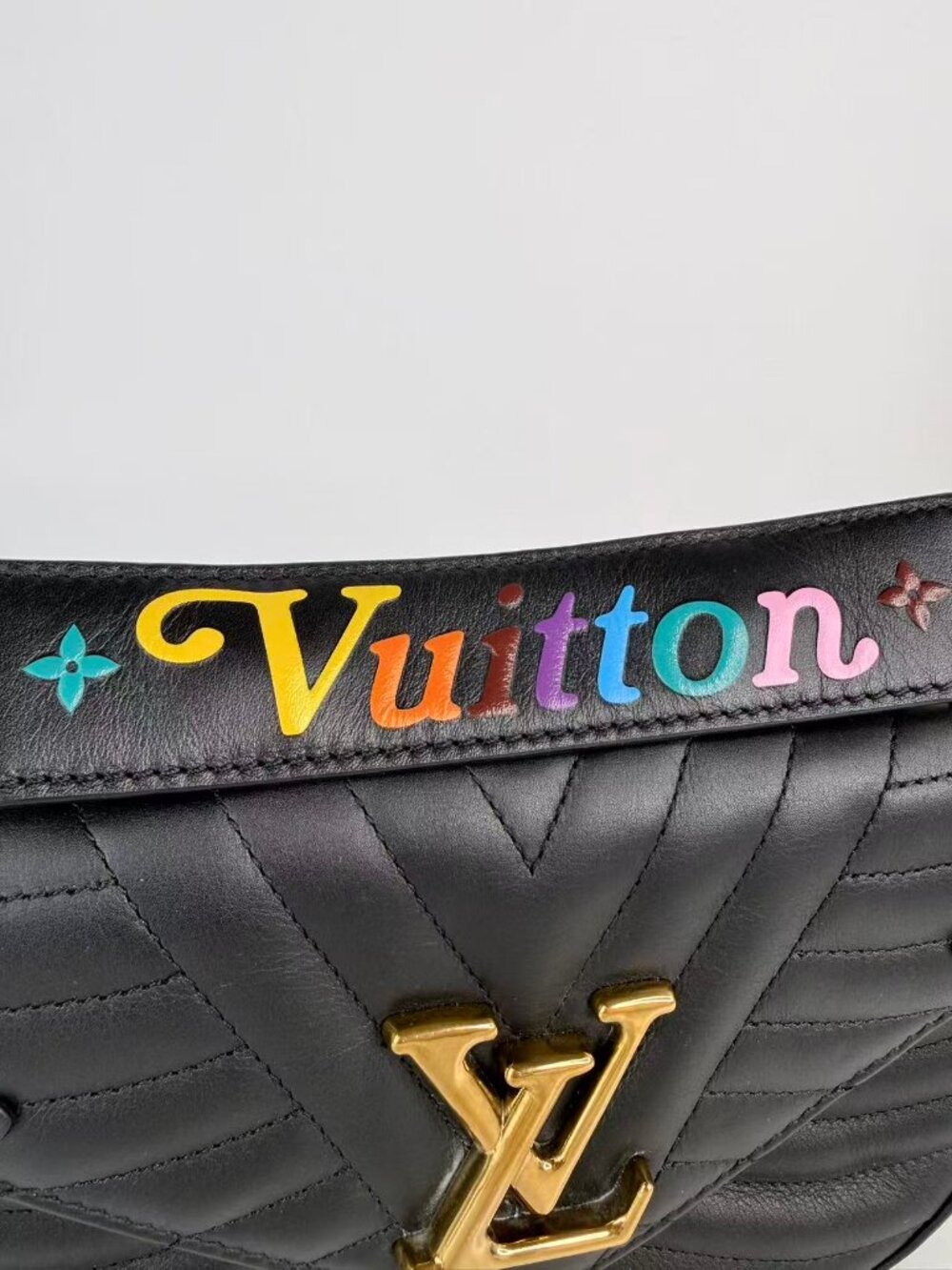 Louis Vuitton new wave chain bag - Picture 5 of 11